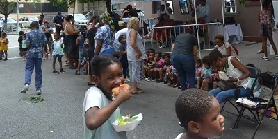 Picture of kids eating