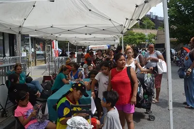 Picture of kids getting their face painted